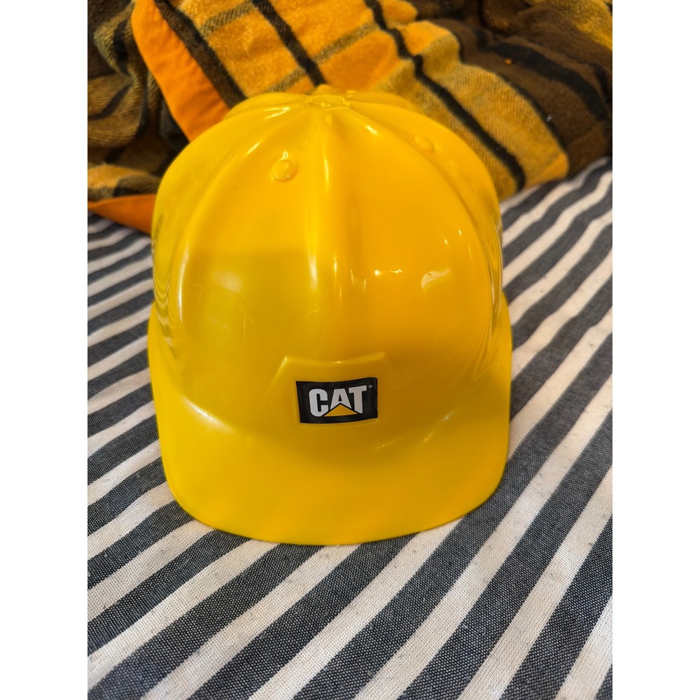 Caterpillar CAT Kids Yellow Plastic Construction Hard Hat Toy Costume Accessory